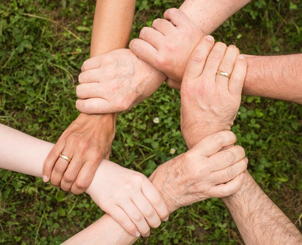community support-dd67d2fab40a431d83a37ae631fe10c5.jpg community support
